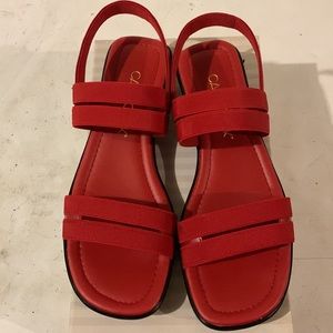 Size 7.5 Red Cabin Creek woman’s heeled sandals